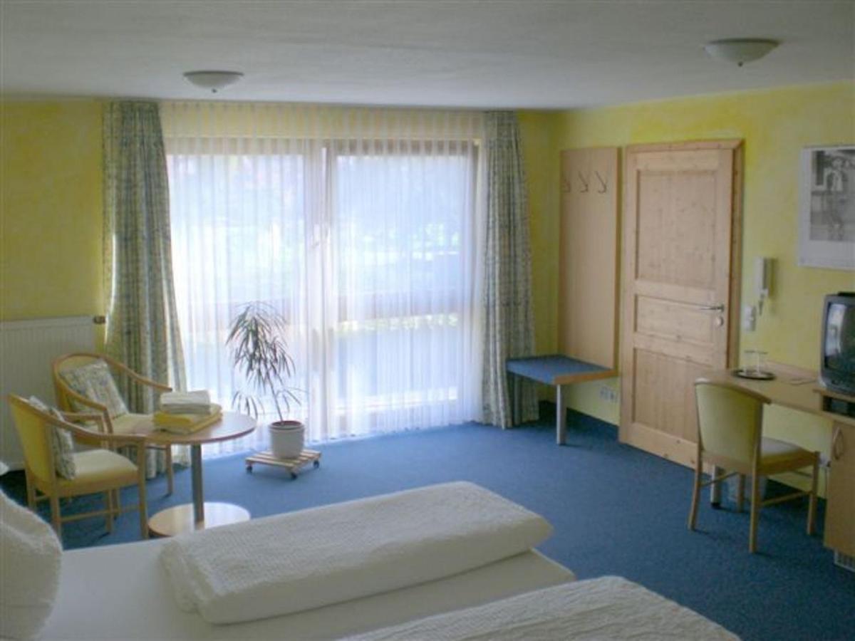 Gaestehaus Martin Gamburg Extérieur photo