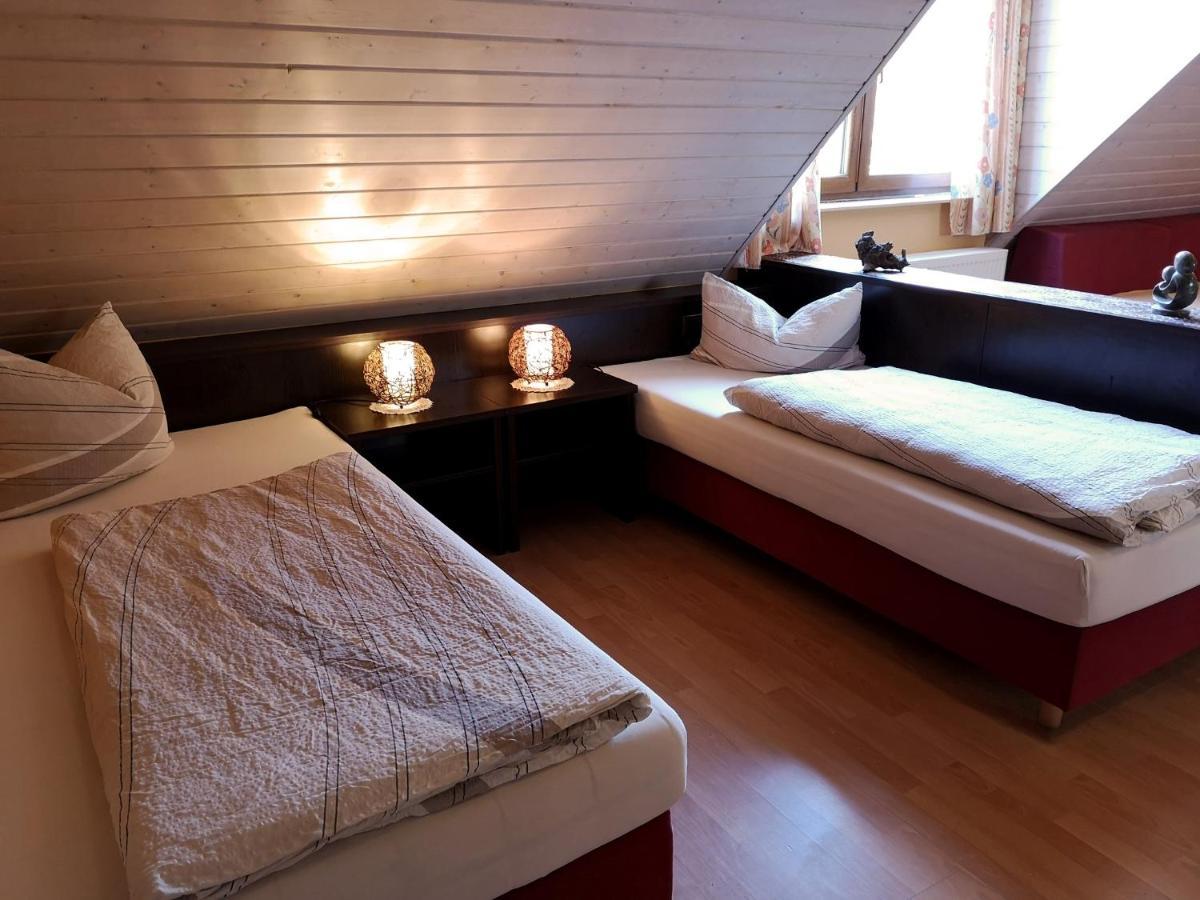 Gaestehaus Martin Gamburg Extérieur photo